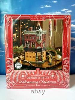 DEPT 56 WELCOMING CHRISTMAS! Christmas In The City, Candles in Windows, Rare