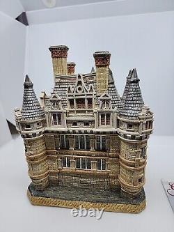 David Winter Azay le Rideau Castle The Grand Tour Collection Box & COA 2001