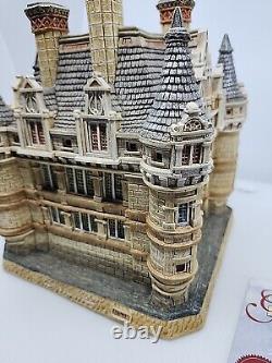 David Winter Azay le Rideau Castle The Grand Tour Collection Box & COA 2001