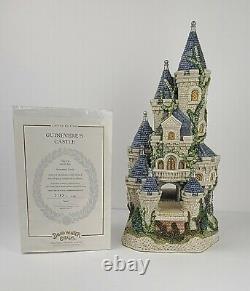 David Winter Cottages Guinevere's Castle Ltd Ed 2782/4300 COA Box