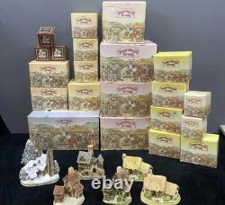David Winter Cottages Lot Of 28 (22) In Boxes (6) Unboxed Some COAs Good Shape