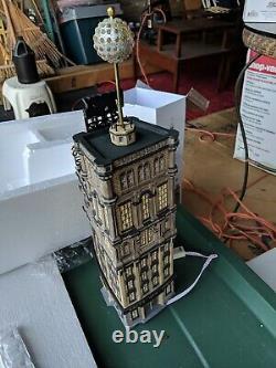 Department 56 55510 The Times Tower Special Edition EX/Box NEW SPECIAL EDITION