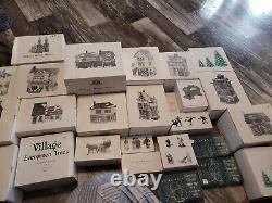 Department 56 A Christmas Carol HUGE LOT. FIGURES SPIRITS CORD HOUSES L@@K