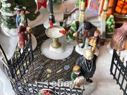 Department 56 Chancery Corner Dickens Village Gift Set