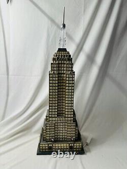 Department 56 Christmas In The City Landmark Series THE EMPIRE STATE BUILDING