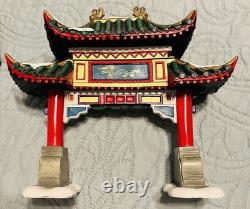 Department 56 Christmas In The City Welcome To Chinatown, Retired, HTF, EUC