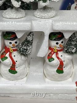 Department 56 Christmas Snow Village Accessories LOT of 24+ SETS / Pieces READ