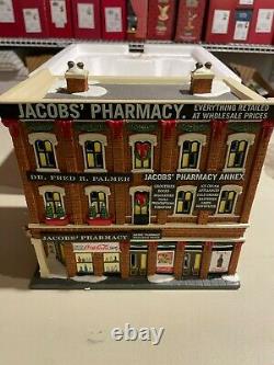 Department 56 Christmas in The City Jacobs Pharmacy 4044791 New READ