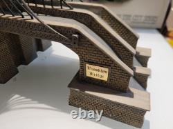 Department 56 Christmas in the City Brooklyn Bridge