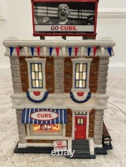 Department 56 Christmas in the City Chicago Cubs Souvenir Shop NIB