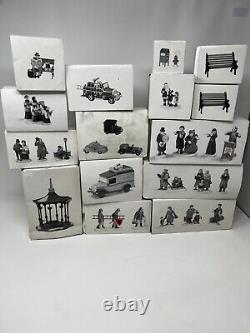 Department 56 Dept 56 THE HERITAGE VILLAGE COLLECTION Mixed LOT OF 15