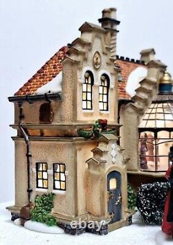 Department 56 Dickens Village Christmas at Ashby Manor Tested Please See Clip