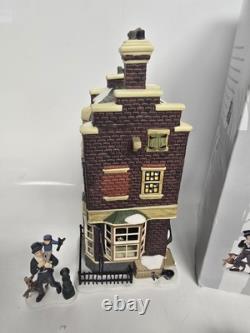 Department 56 Dickens Village Series Christmas Carol Counting House Gift Set