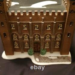 Department 56 Dickens' Village Tower of London Illuminated set plus extra pieces