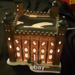 Department 56 Dickens' Village Tower of London Illuminated set plus extra pieces