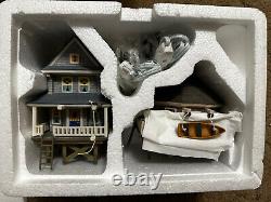 Department 56 East Cape Cottages Set 2 #53448 Seasons Bay (missing one boat)