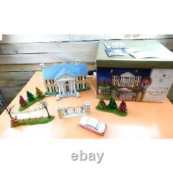 Department 56 Elvis Presley's Graceland Holiday Special Edition Gift Set #55041