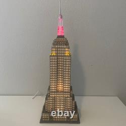 Department 56 Empire State Building Christmas in the City 56-59207 Works Flags