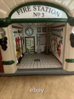 Department 56 Fire Station #3 Original Snow Village Christmas 1998 (Tested)