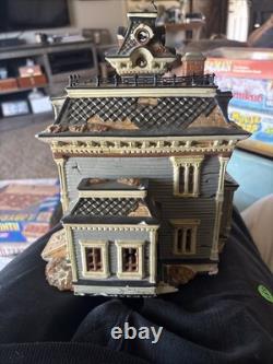 Department 56 Halloween Grimsly Manor Snow Village NO Lights Or Sounds 55004