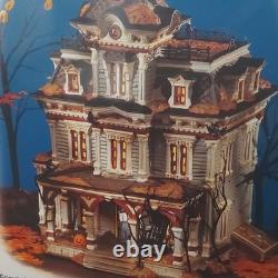 Department 56 Halloween Grimsly Manson With Replacement Lightning Bulbs. H034