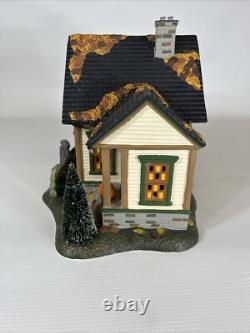 Department 56 Halloween TRICK OR TREAT LANE THE SPIDER HOUSE Lit #4025340