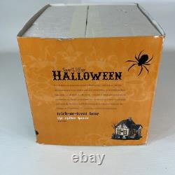 Department 56 Halloween TRICK OR TREAT LANE THE SPIDER HOUSE Lit #4025340