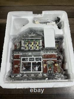 Department 56 Harley Davidson City Dealership 59202 Christmas Series House + Box