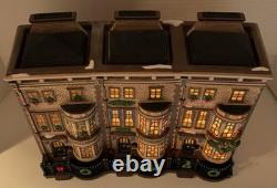 Department 56 House Mulberrie Court Retired Dickens Village