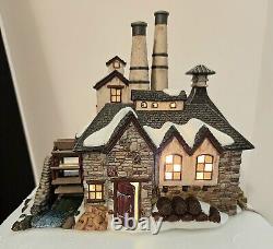 Department 56 London Gin Distillery VIDEO 58746 Works Water Mill Rotates, Lights