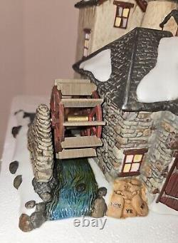 Department 56 London Gin Distillery VIDEO 58746 Works Water Mill Rotates, Lights