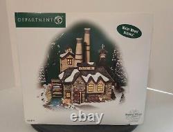 Department 56 London Gin Distillery VIDEO 58746 Works Water Mill Rotates, Lights