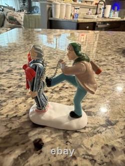 Department 56 National Lampoon Christmas Vacation A Present for Clark