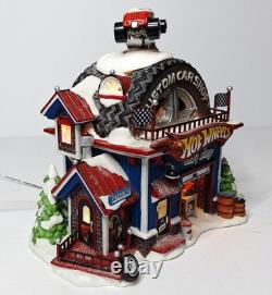 Department 56 North Pole Series Hot Wheels Custom Car Shop Intro 05 Retired 06