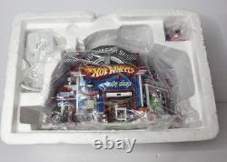 Department 56 North Pole Series Hot Wheels Custom Car Shop Intro 05 Retired 06