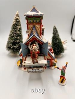 Department 56 North Pole Series Santa's Sleigh Launch #56734 Christmas