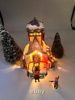 Department 56 North Pole Series Santa's Sleigh Launch #56734 Christmas