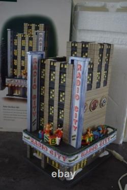 Department 56 Radio City Music Hall Christmas In The City withBox (56.58924)