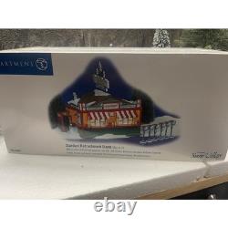 Department 56 STARDUST DRIVE IN REFRESHMENT STAND & THEATER Bundle