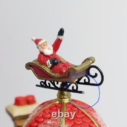 Department 56 Santa's Sleigh Maker (Set of 2) 2006 #56950 RETIRED Tested Works