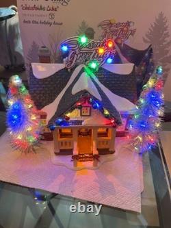 Department 56 Snow Village Brite Lites Holiday House 6003131 has box intact
