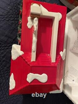 Department 56 Snow Village Chic-fil-a Building Retired