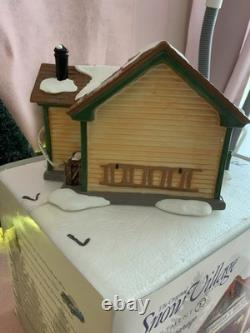 Department 56 Snow Village `Grandpa's Garage`