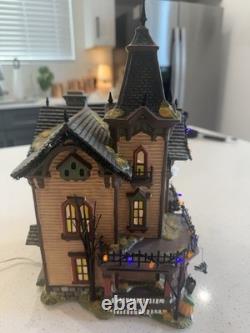 Department 56 Snow Village Halloween Victorian House Multicolor Illuminated