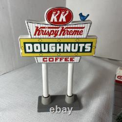 Department 56 Snow Village Krispy Kreme Doughnut Shop #55071 With Sign No Box