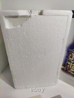 Department 56 Snow Village Main Street Pharmacy (#56.55615) With Box