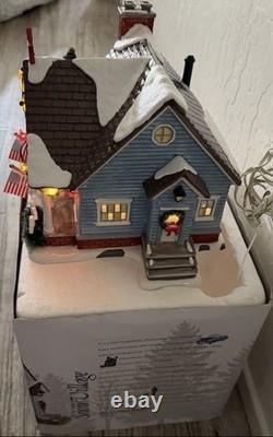 Department 56 THE PATRIOT HOUSE The Original Snow Village with Box Tested & Works