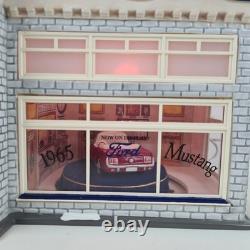 Department 56 Uptown Motors Ford & 1919 Model T 54941 Snow Village Building