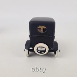 Department 56 Uptown Motors Ford & 1919 Model T 54941 Snow Village Building
