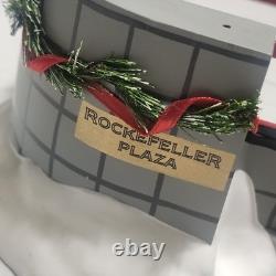 Department 56 Village Animated Rockefeller Plaza Skating Rink In Original In Box